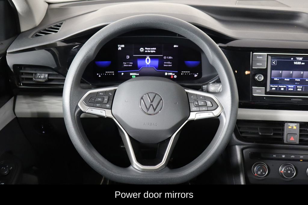 Used 2022 Volkswagen Taos S image 7