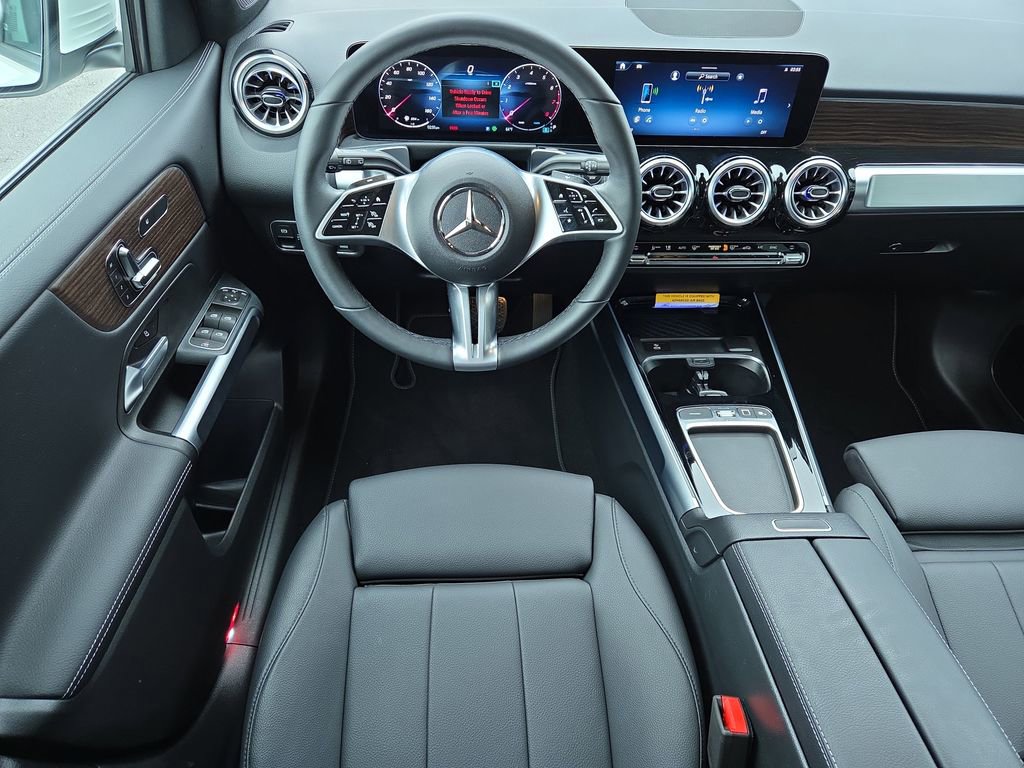 Used 2026 Mercedes-Benz GLB 250 GLB 250 image 13