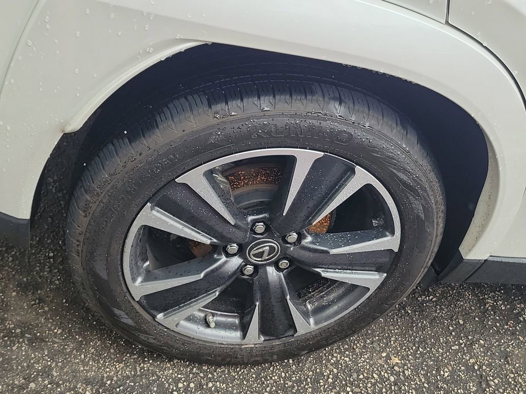 Used 2023 Lexus UX 250h FWD w/ Accessory Package (Z2) image 15