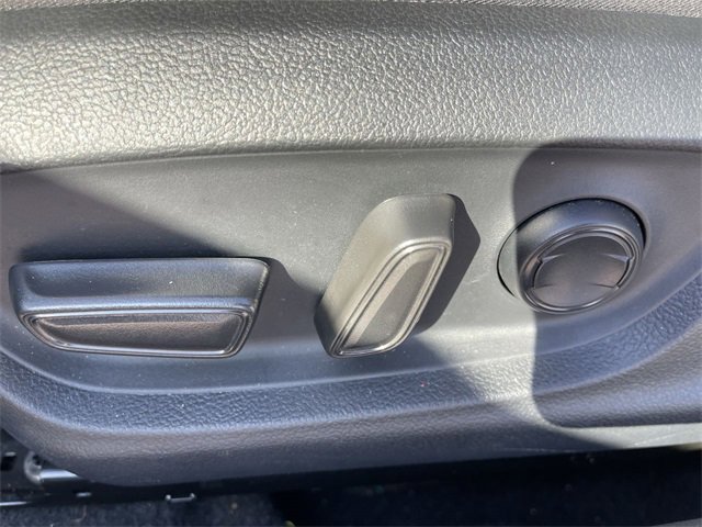 Used 2023 Toyota Camry LE image 12