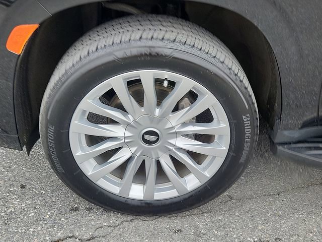 Used 2023 Cadillac Escalade Luxury image 8