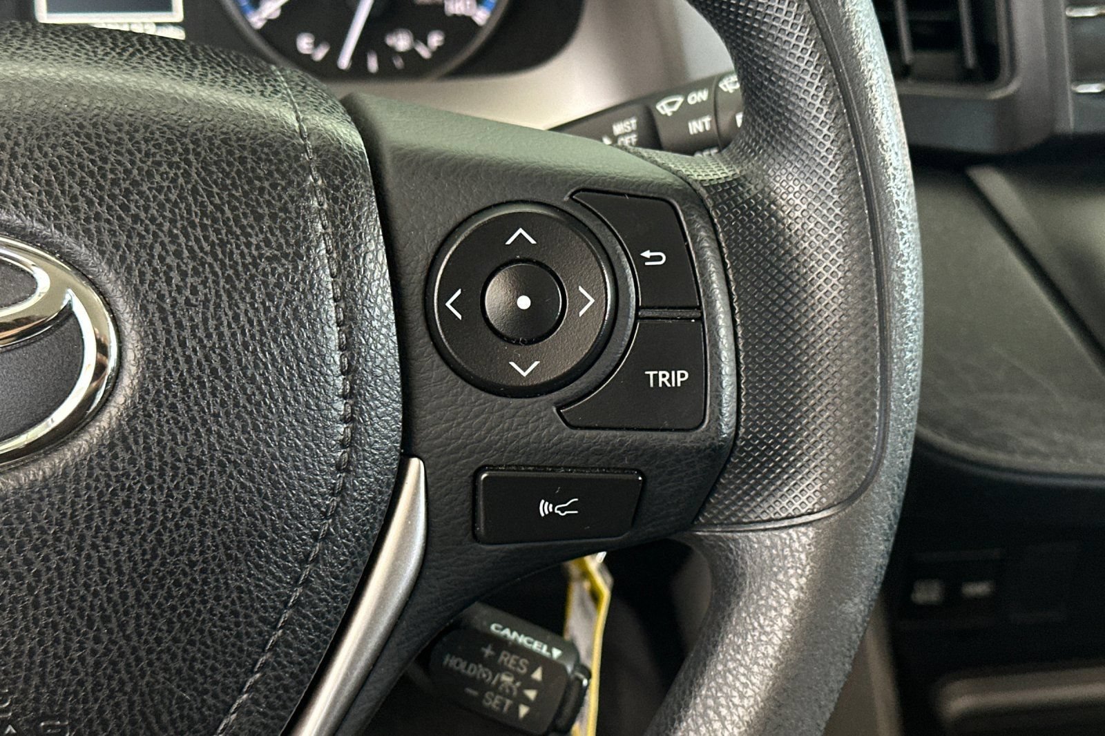 Used 2017 Toyota RAV4 LE w/ All Weather Liner Package FWD image 30
