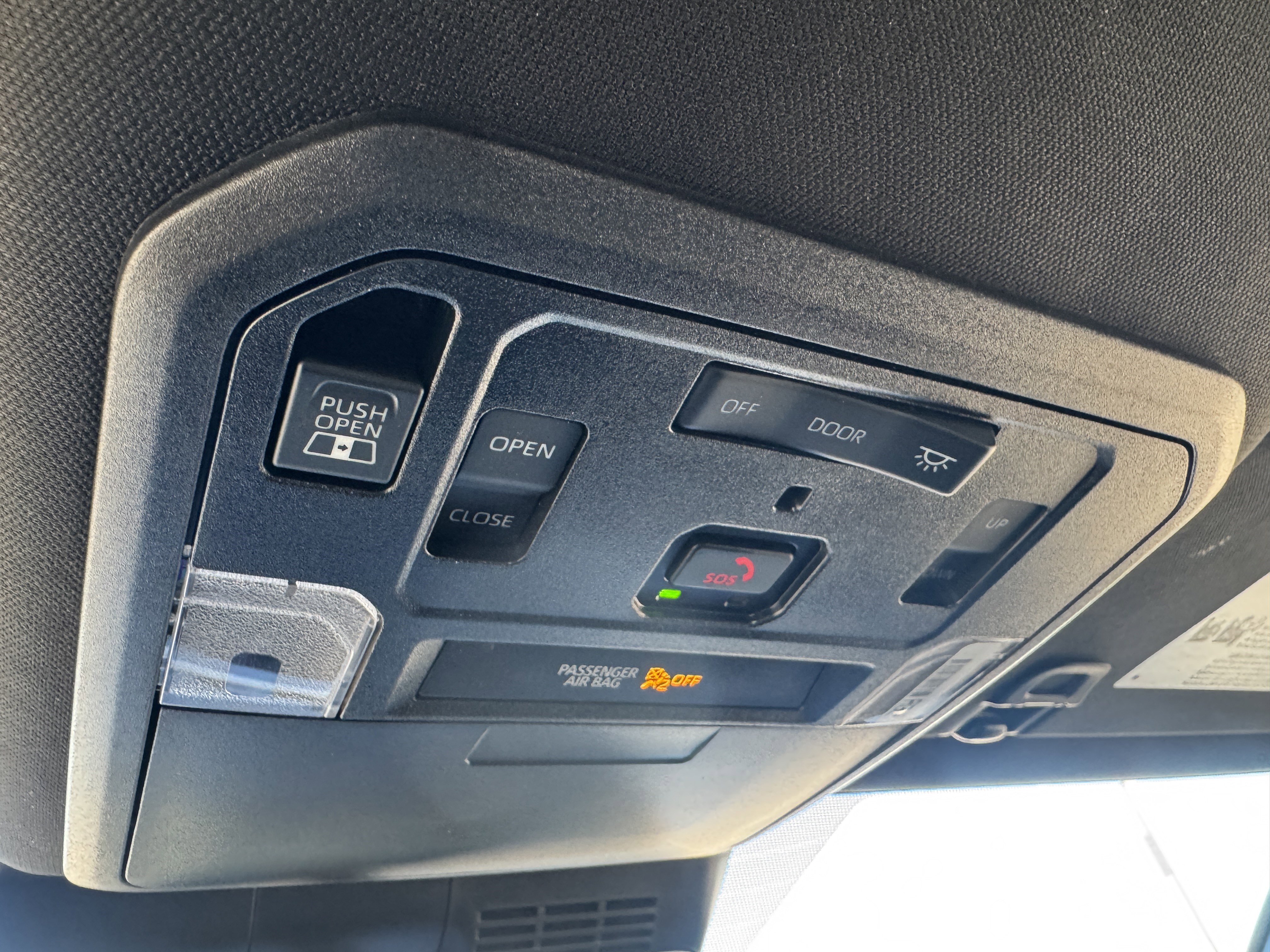 Used 2025 Toyota Tacoma TRD Off-Road image 30