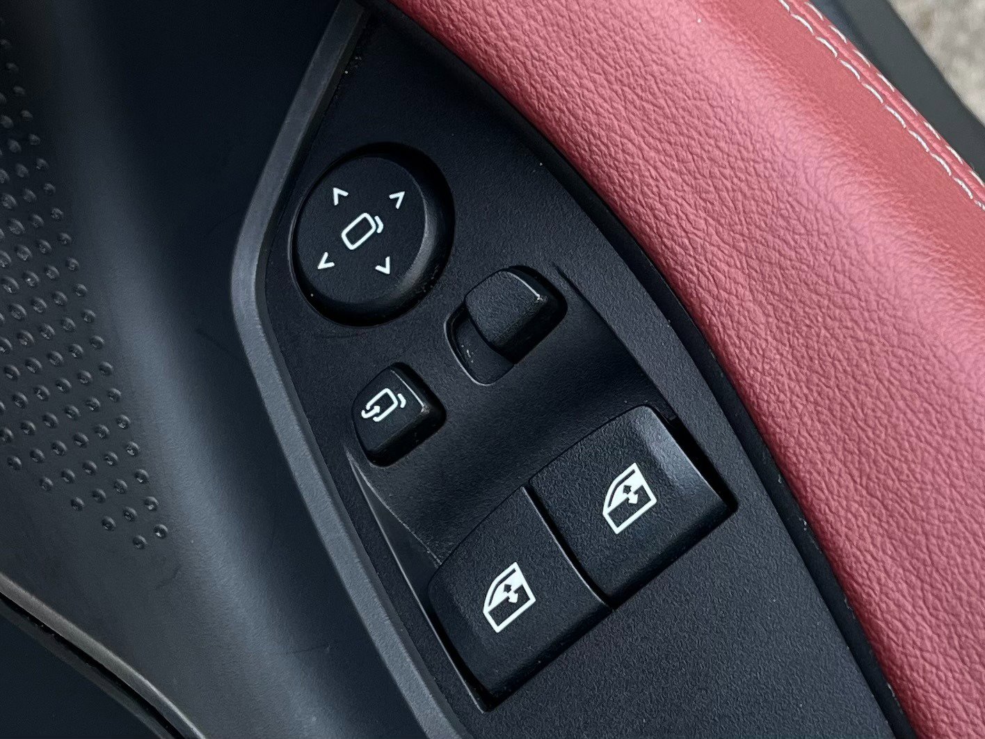 Used 2025 BMW M240i PREMIUM PKG, M SPORT PKG PRO w/ Premium Package image 58