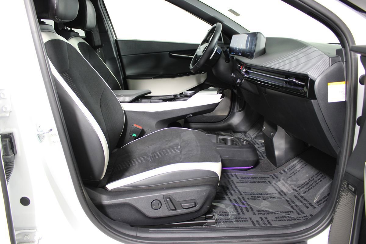 Used 2023 Kia EV6 GT-Line w/ GT-Line Suede Seat Package RWD image 23