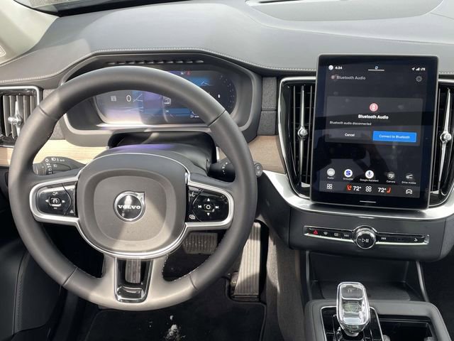 Used 2025 Volvo XC90 B6 Plus image 34
