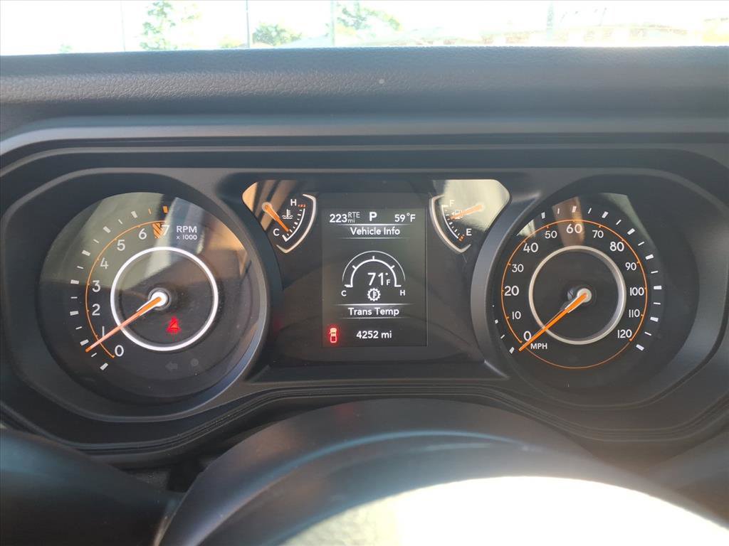 Used 2024 Jeep Gladiator Sport image 21