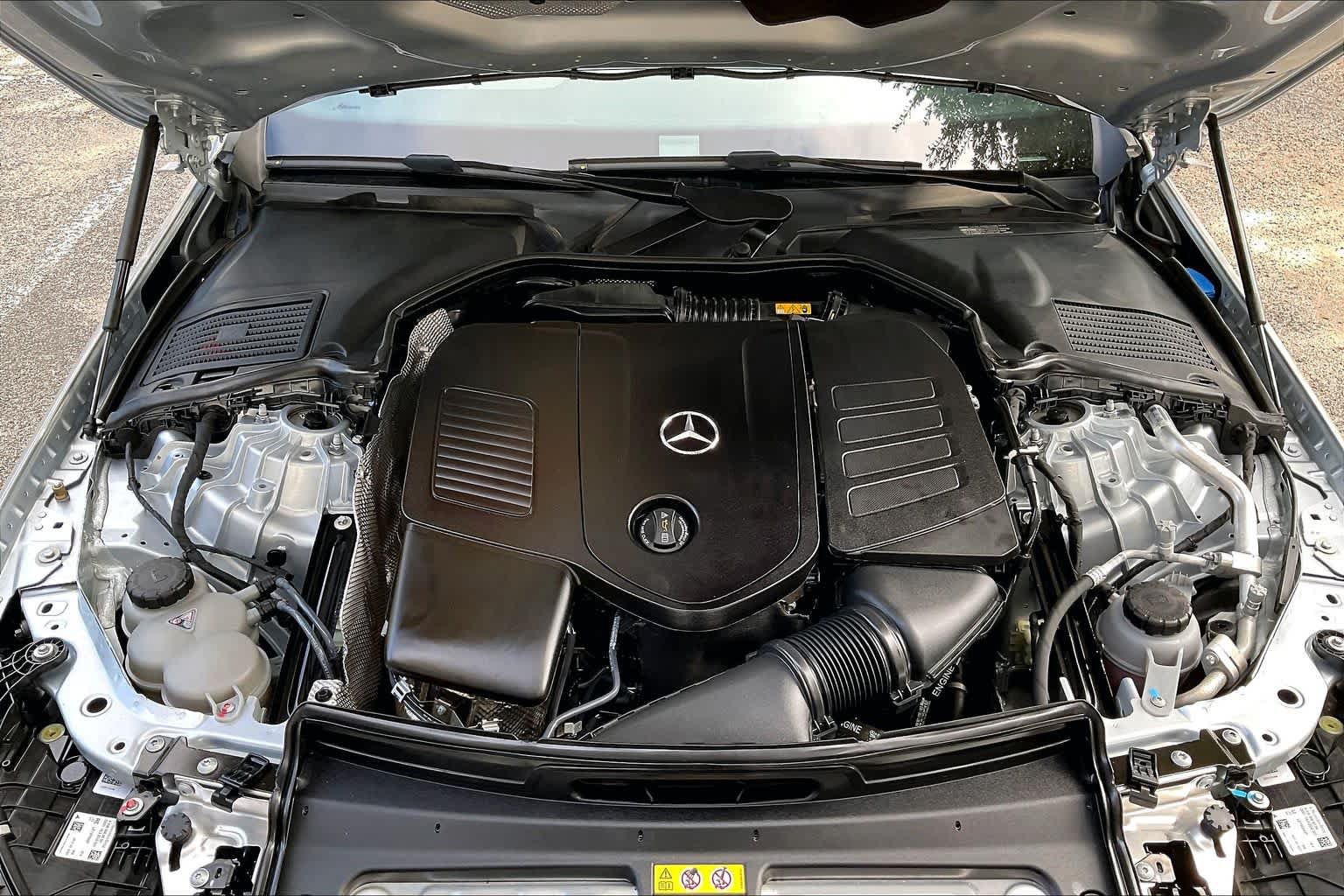 Used 2024 Mercedes-Benz C 300 Sedan image 32