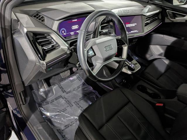 Used 2023 Audi Q4 e-tron Premium Plus w/ Premium Plus image 9