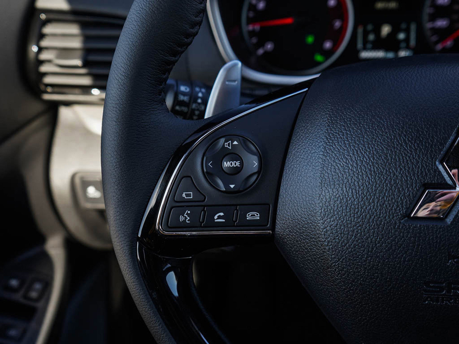 New 2025 Mitsubishi Eclipse Cross SE image 22