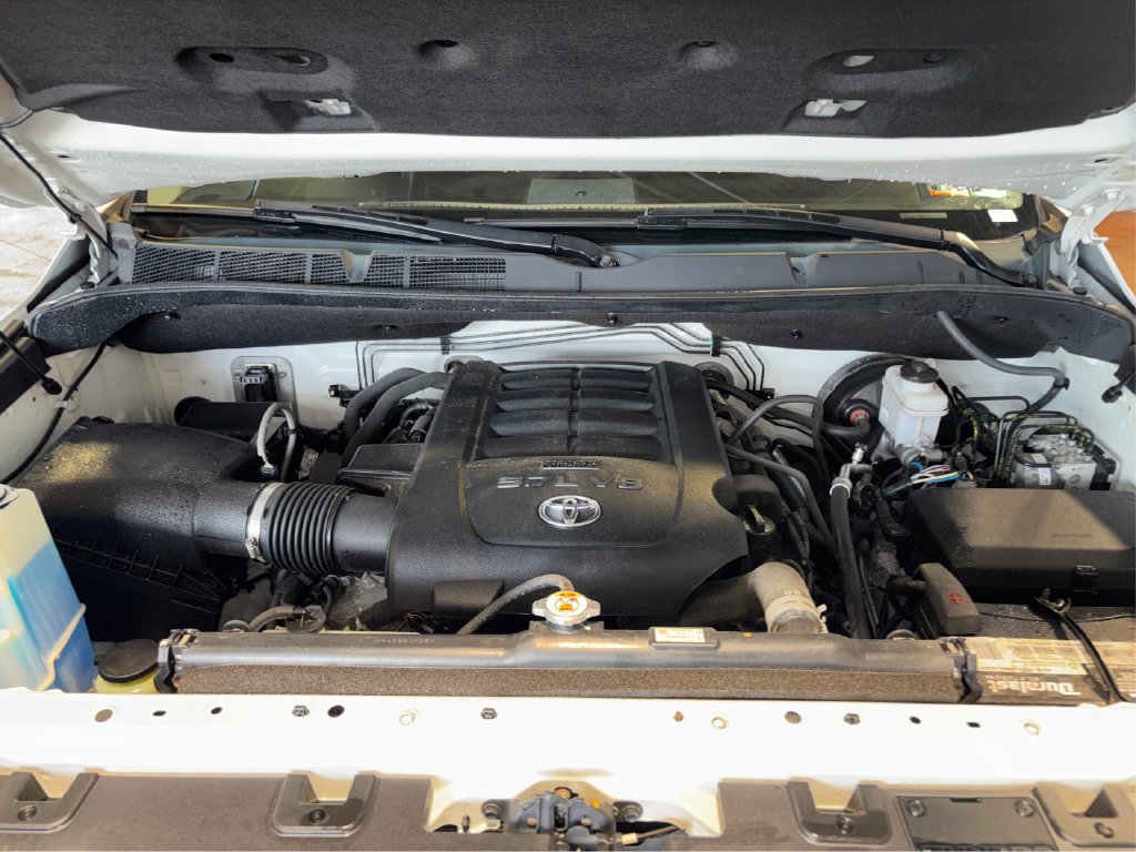 Used 2020 Toyota Tundra SR5 w/ SX Package AWD/4WD image 17
