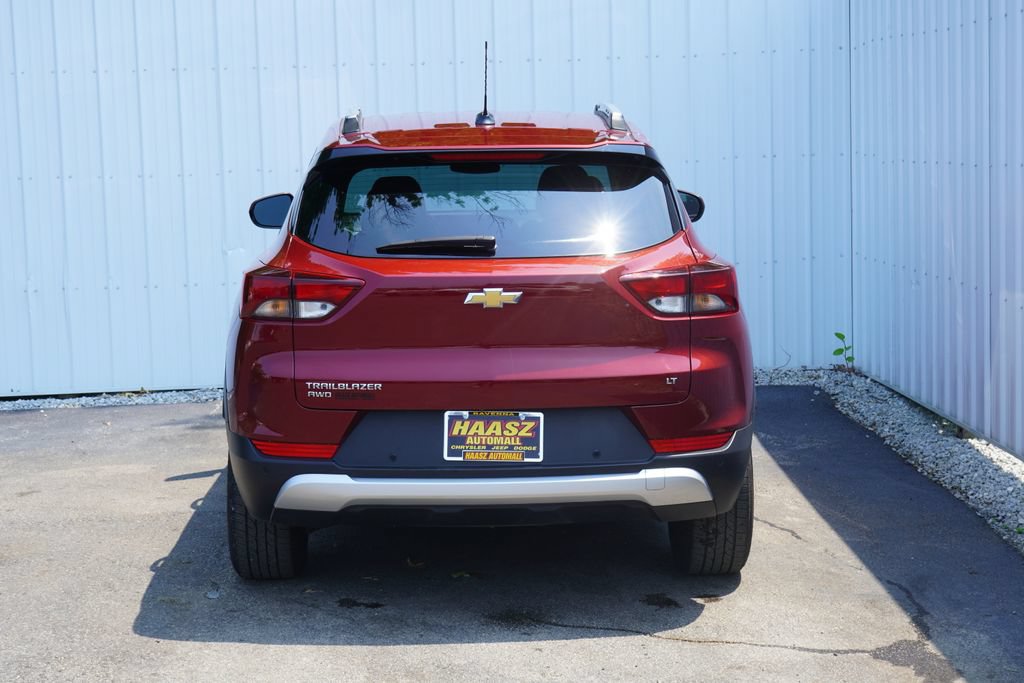 Used 2024 Chevrolet TrailBlazer LT w/ LT Cold Weather Package AWD/4WD image 5