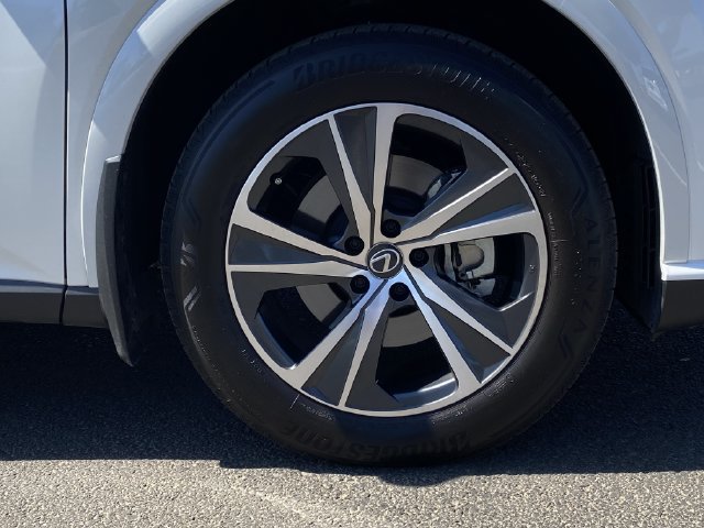 Used 2025 Lexus RX 350 Premium w/ Accessory Package FWD image 8