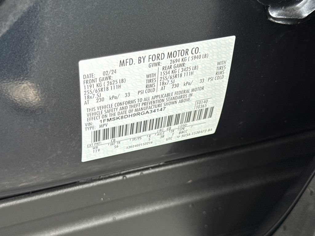 Used 2024 Ford Explorer XLT w/ Equipment Group 202A AWD/4WD image 33