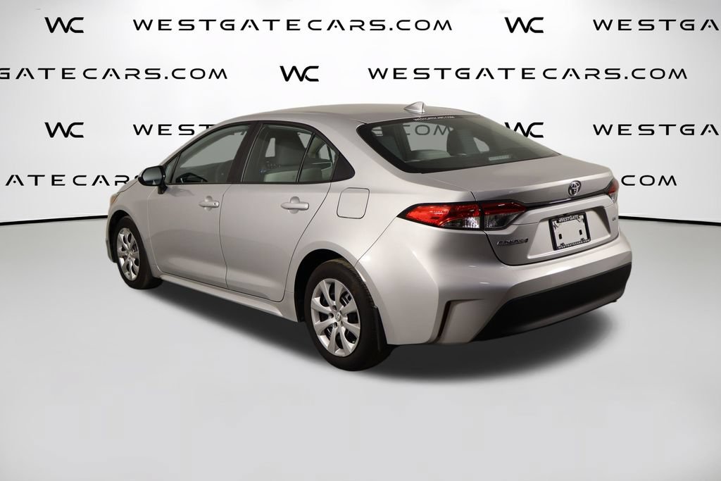 Used 2025 Toyota Corolla LE FWD image 43