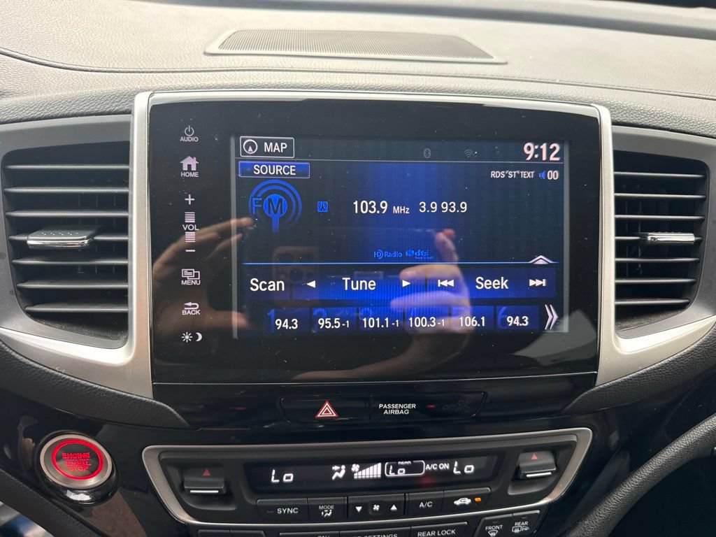 Certified 2017 Honda Pilot Elite image 28