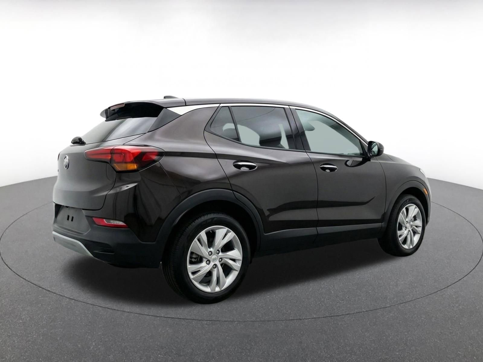 Used 2025 Buick Encore GX Preferred AWD/4WD image 9