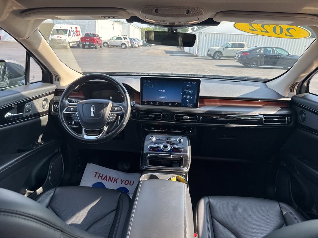 Used 2022 Lincoln Nautilus Reserve w/ Equipment Group 201A image 14