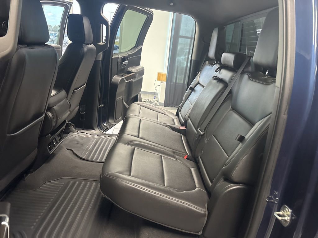 Used 2020 Chevrolet Silverado 1500 LT w/ Texas Edition image 23