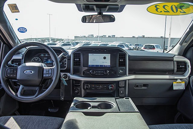 Used 2023 Ford F150 XLT AWD/4WD image 5