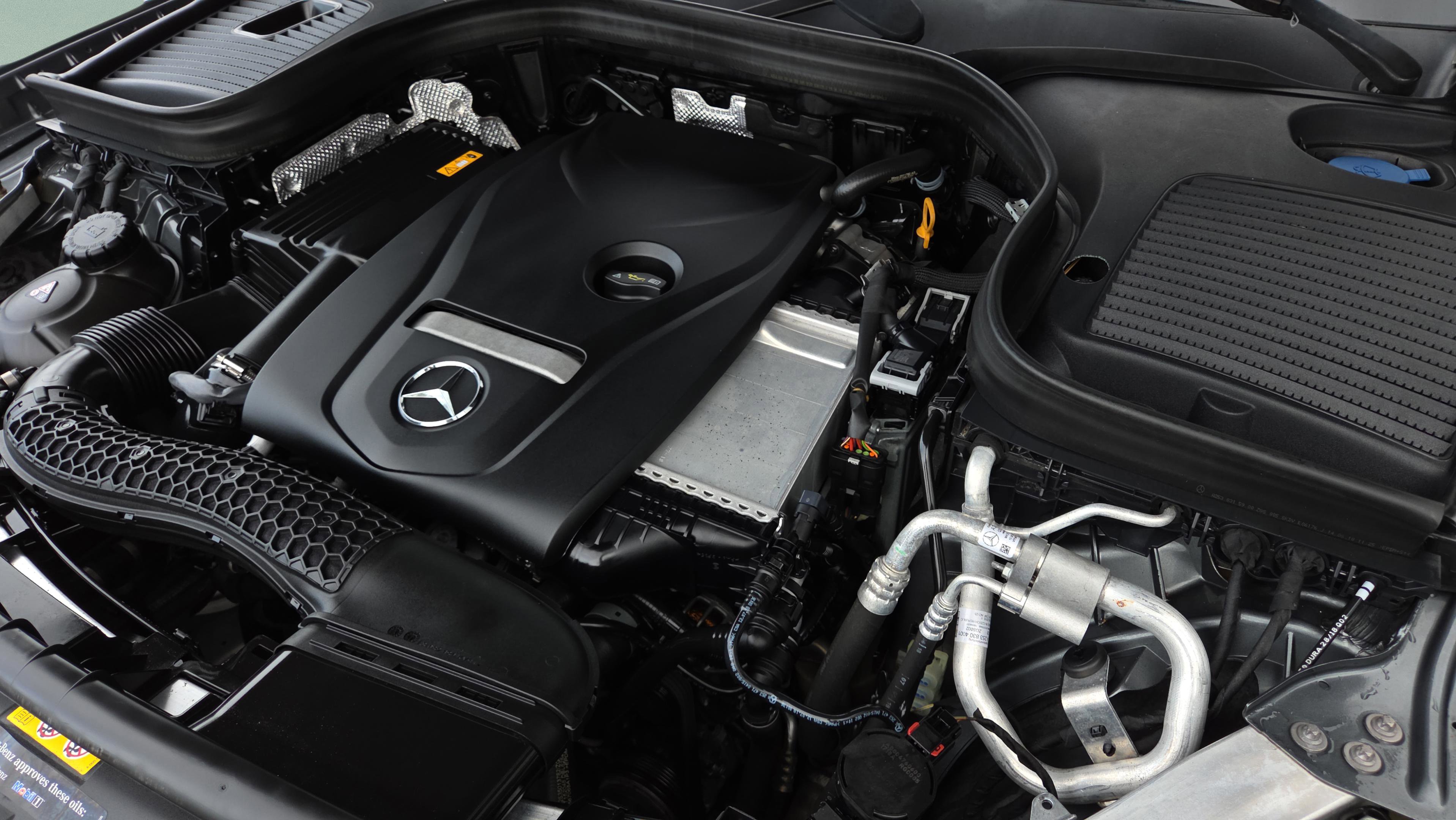 Used 2019 Mercedes-Benz GLC 300 image 23