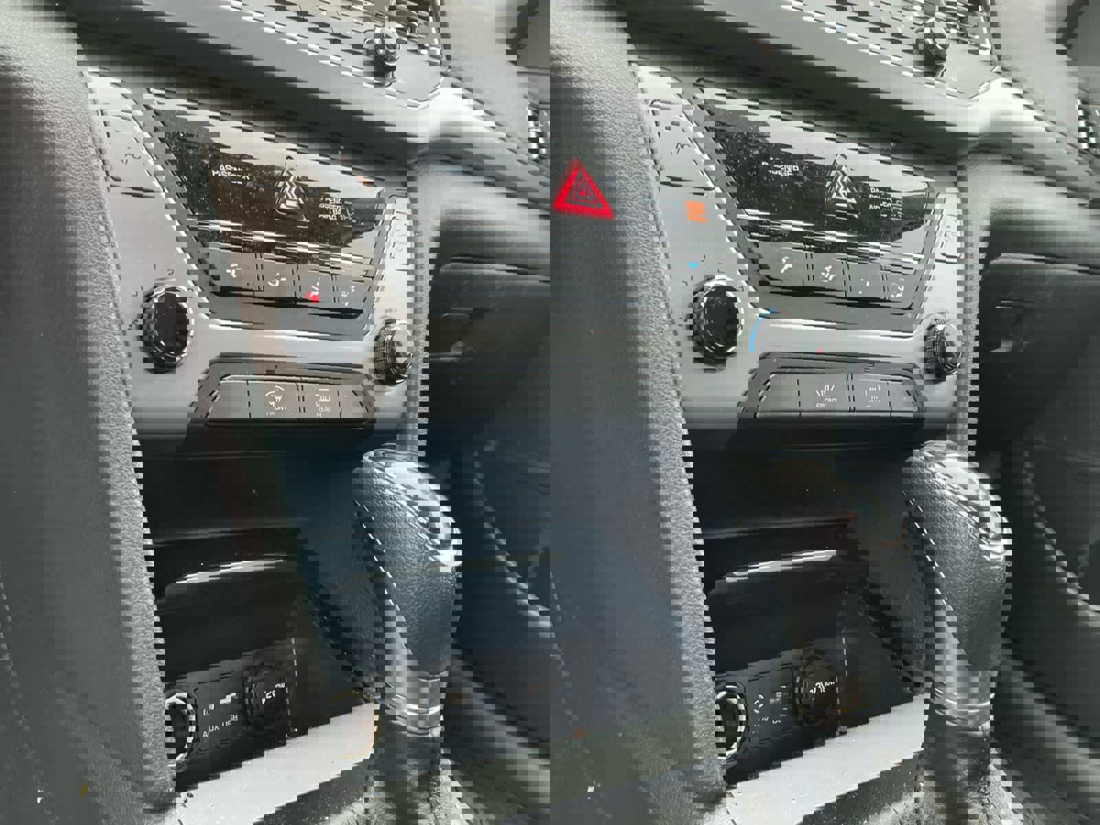 Used 2018 Hyundai Elantra SE w/ Cargo Package image 22