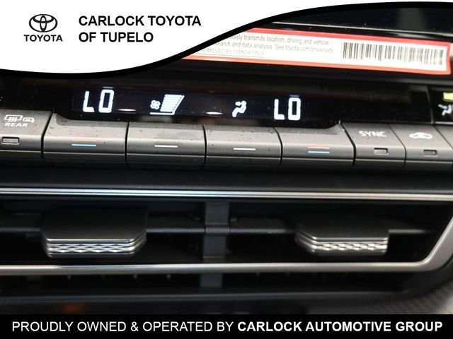 Used 2026 Toyota Camry SE FWD image 12