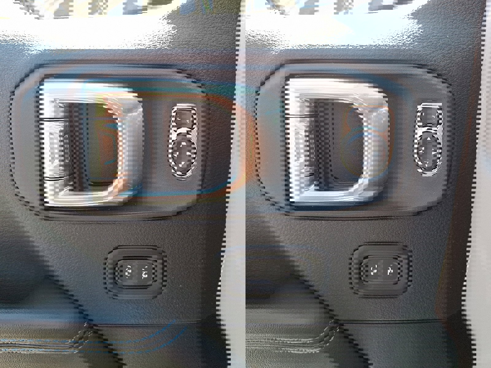 Used 2024 Jeep Wrangler High Altitude image 12