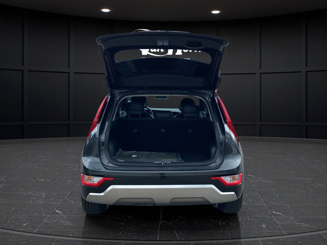 Certified 2025 Kia Niro EX Touring FWD image 26