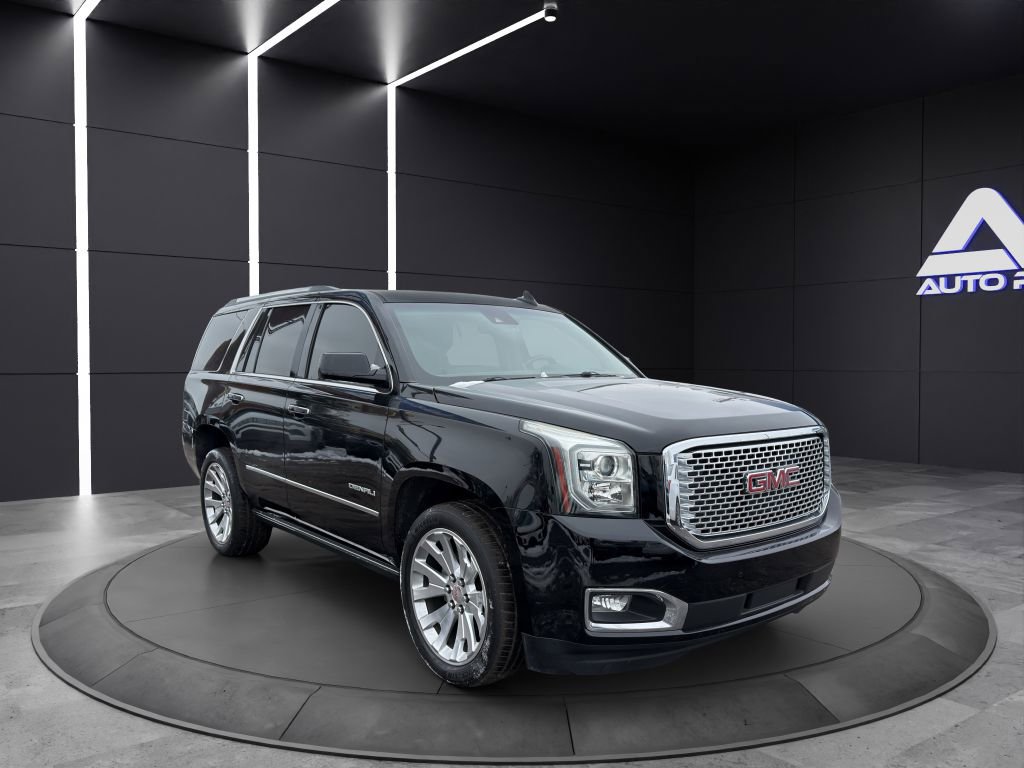 Used 2017 GMC Yukon Denali w/ Open Road Package image 3
