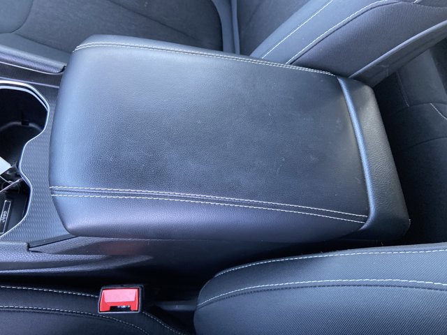 Used 2024 Jeep Grand Cherokee Laredo image 40