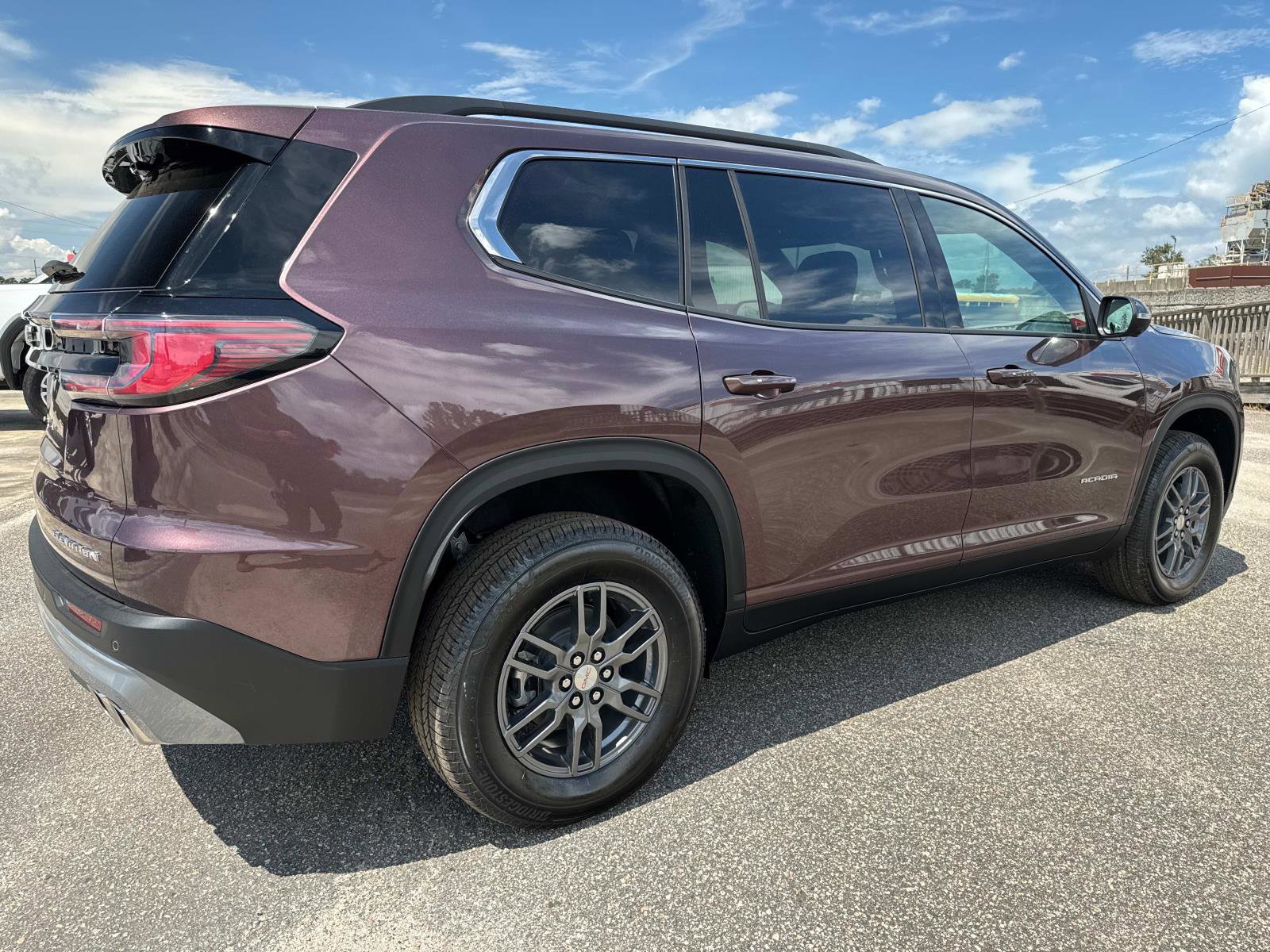 New 2026 GMC Acadia Elevation w/ LPO, Floor Liner Package image 3
