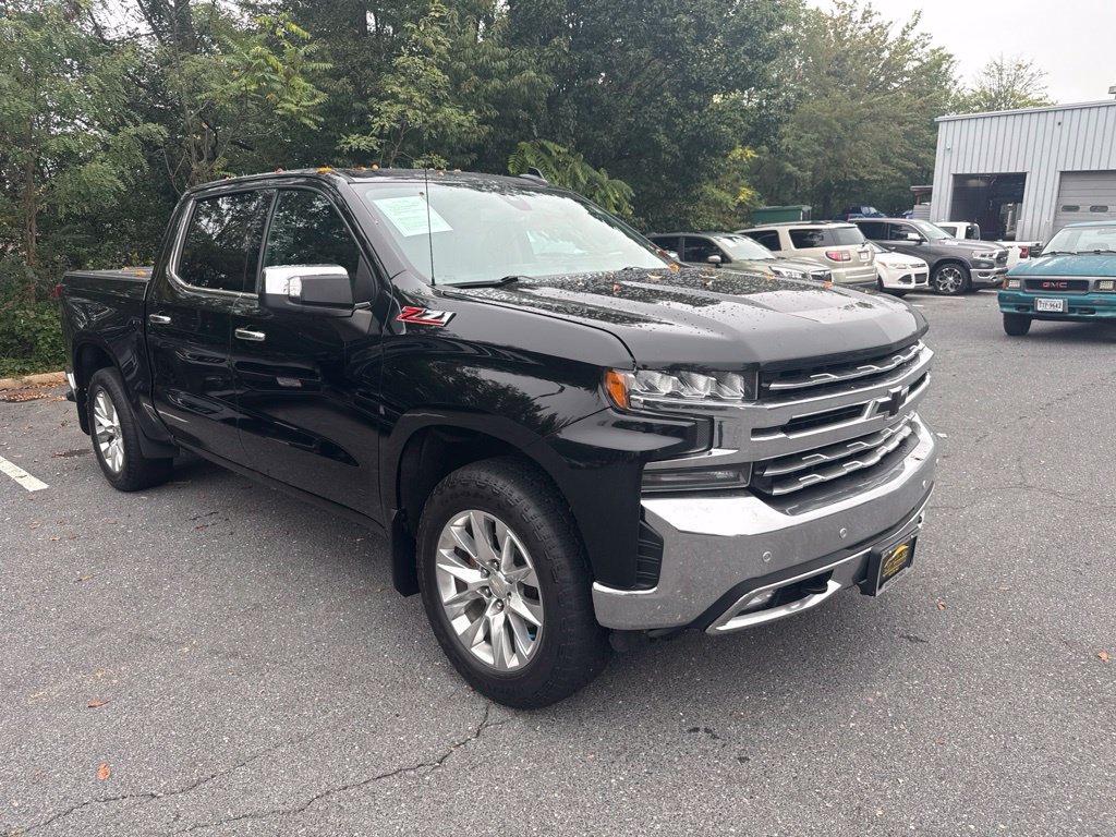 Used 2020 Chevrolet Silverado 1500 LTZ w/ LTZ Plus Package AWD/4WD image 1