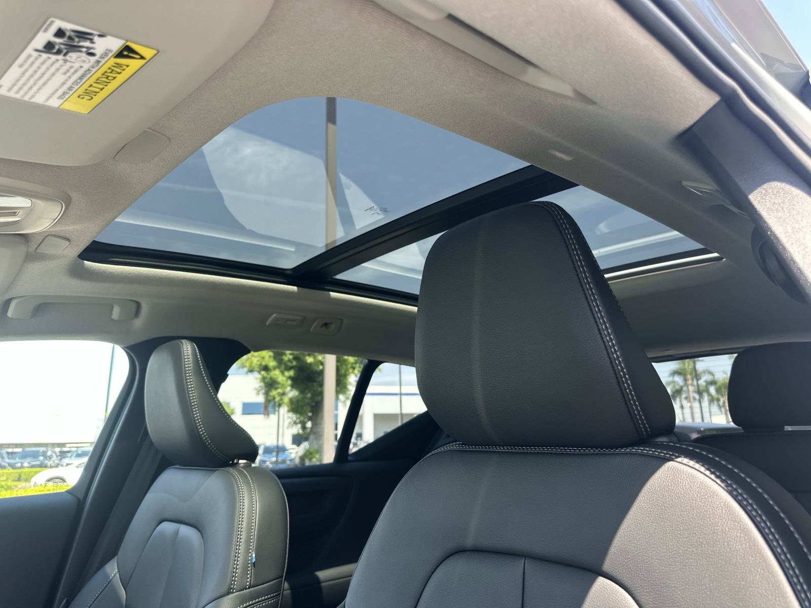 New 2026 Volvo XC40 B5 Plus w/ Protection Package Premier AWD/4WD image 24