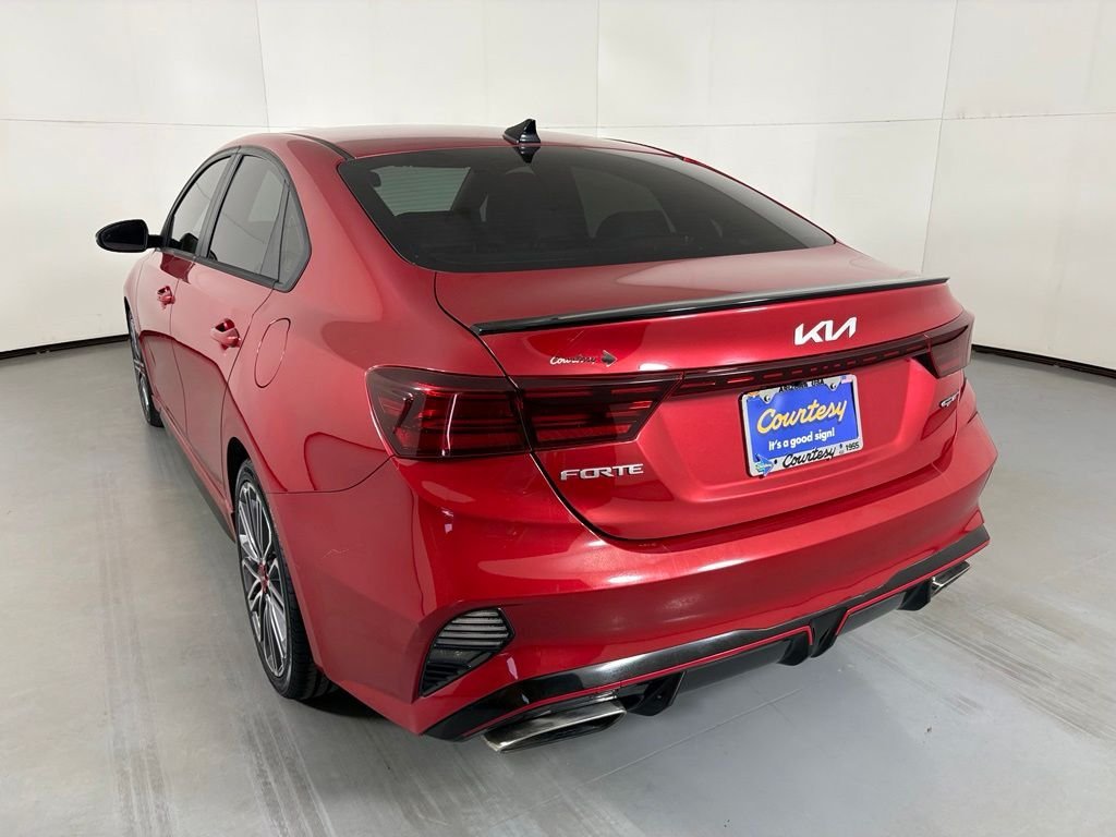 Used 2022 Kia Forte GT w/ GT Technology Package FWD image 6