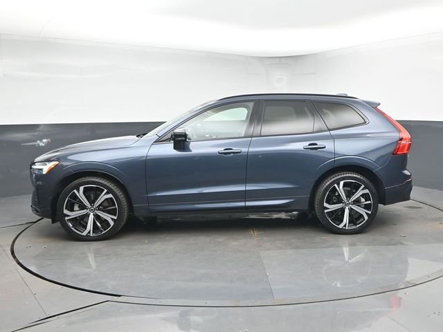 Used 2023 Volvo XC60 B6 Ultimate w/ Protection Package Premier image 5