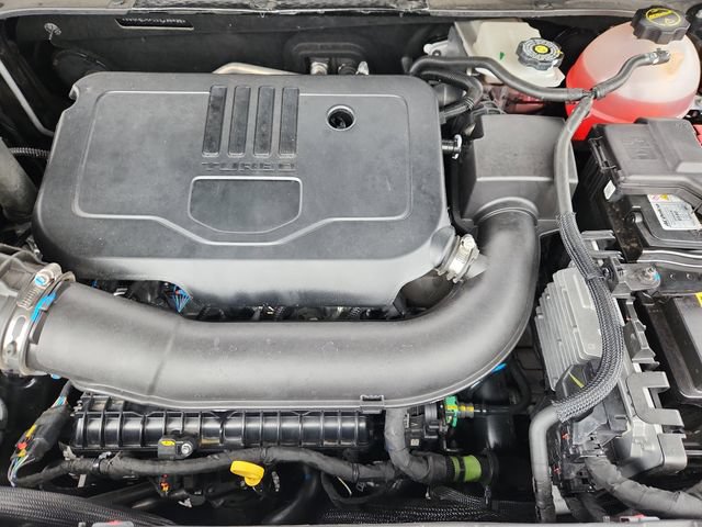 Used 2025 Chevrolet Blazer LT FWD image 22