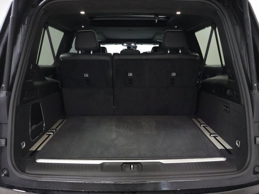 New 2025 Jeep Grand Wagoneer L Series II Obsidian w/ Quick Order Packagew 28T AWD/4WD image 35