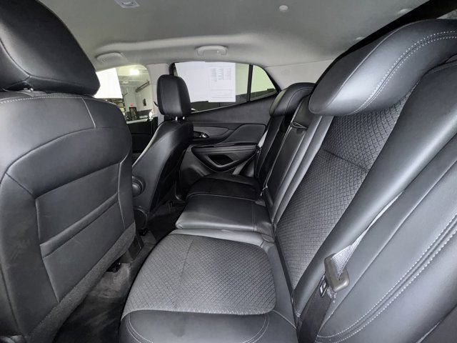 Used 2022 Buick Encore Preferred w/ Safety Package image 11