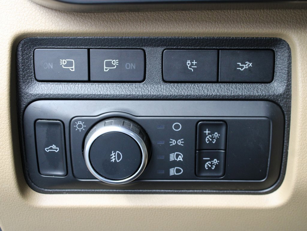 Used 2024 Ford F250 Lariat w/ Lariat Ultimate Package image 63