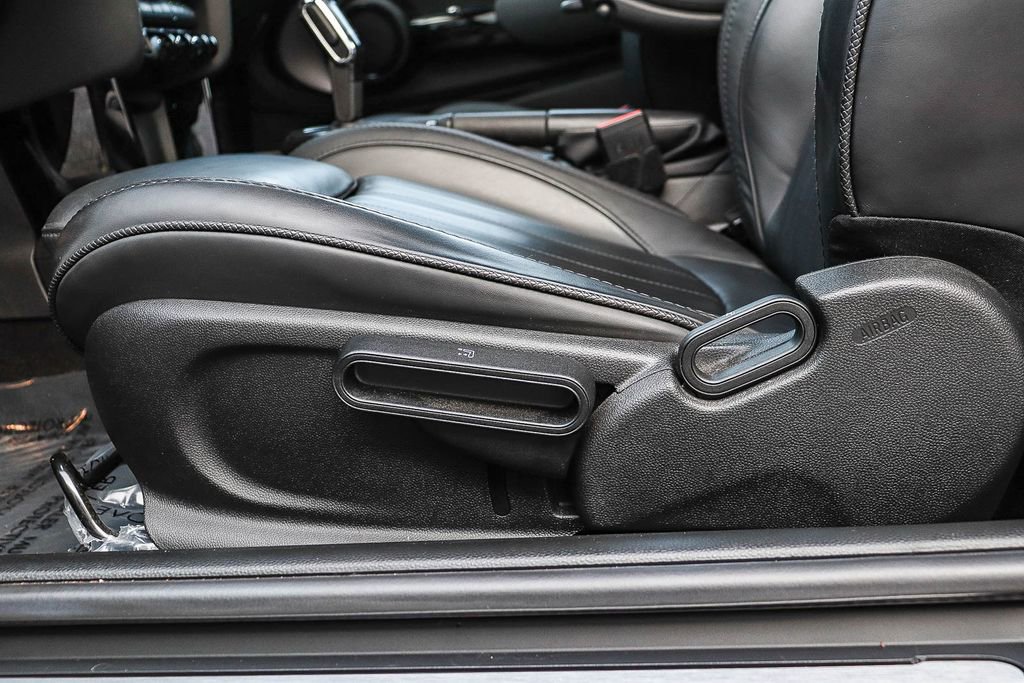 Used 2022 MINI Cooper S image 19