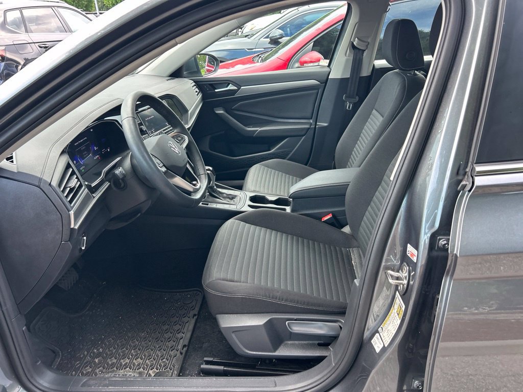 Certified 2024 Volkswagen Jetta S FWD image 13