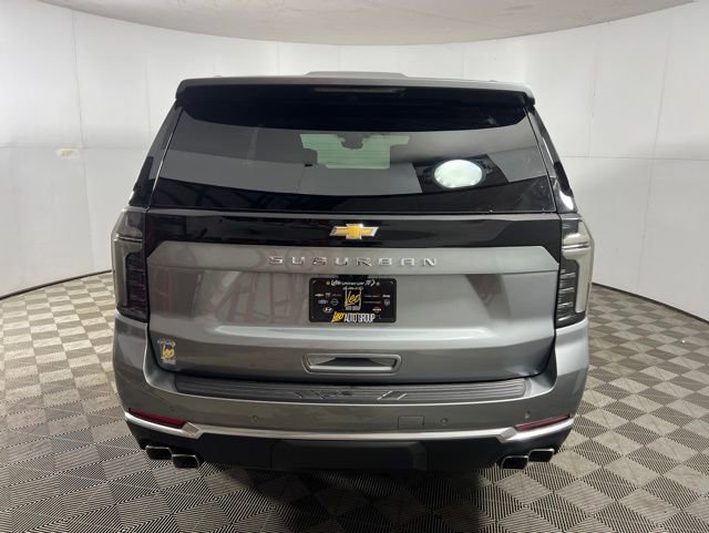 New 2026 Chevrolet Suburban High Country AWD/4WD image 5