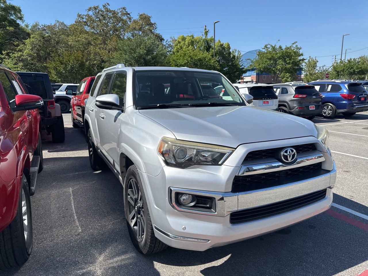 Used 2014 Toyota 4Runner Limited AWD/4WD image 3