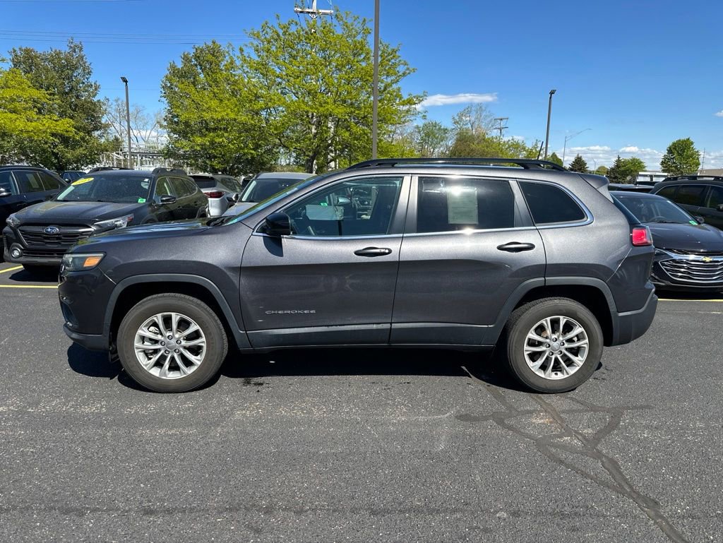 Used 2022 Jeep Cherokee Latitude Lux AWD/4WD image 4