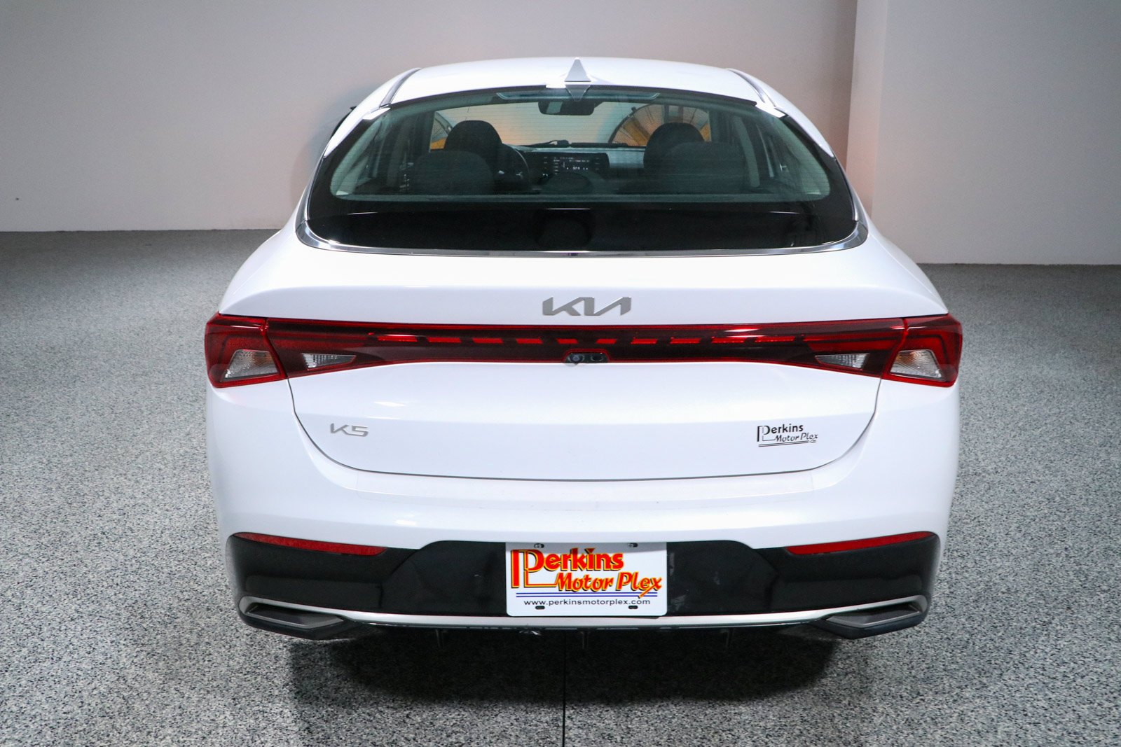 Used 2023 Kia K5 LXS FWD image 8