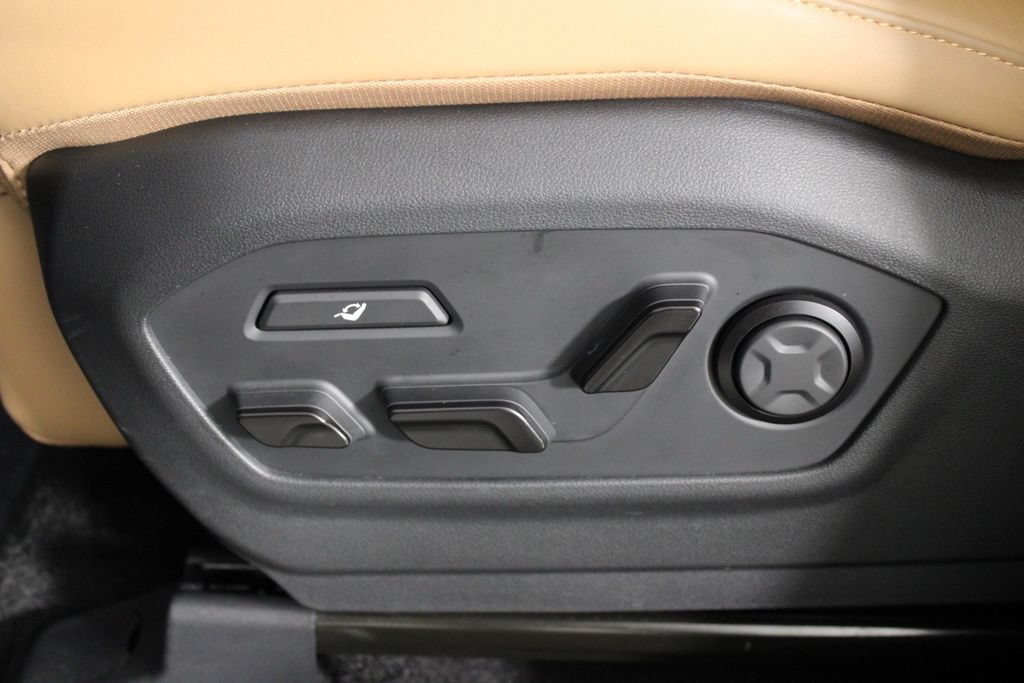 Certified 2026 Hyundai Santa Fe Calligraphy w/ Tow & Go Package FWD image 26