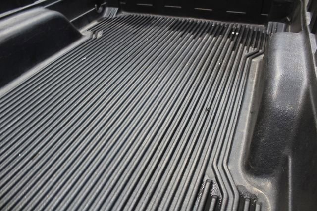 Used 2006 Chevrolet Silverado 2500 W/T w/ Heavy-Duty Power Package image 13