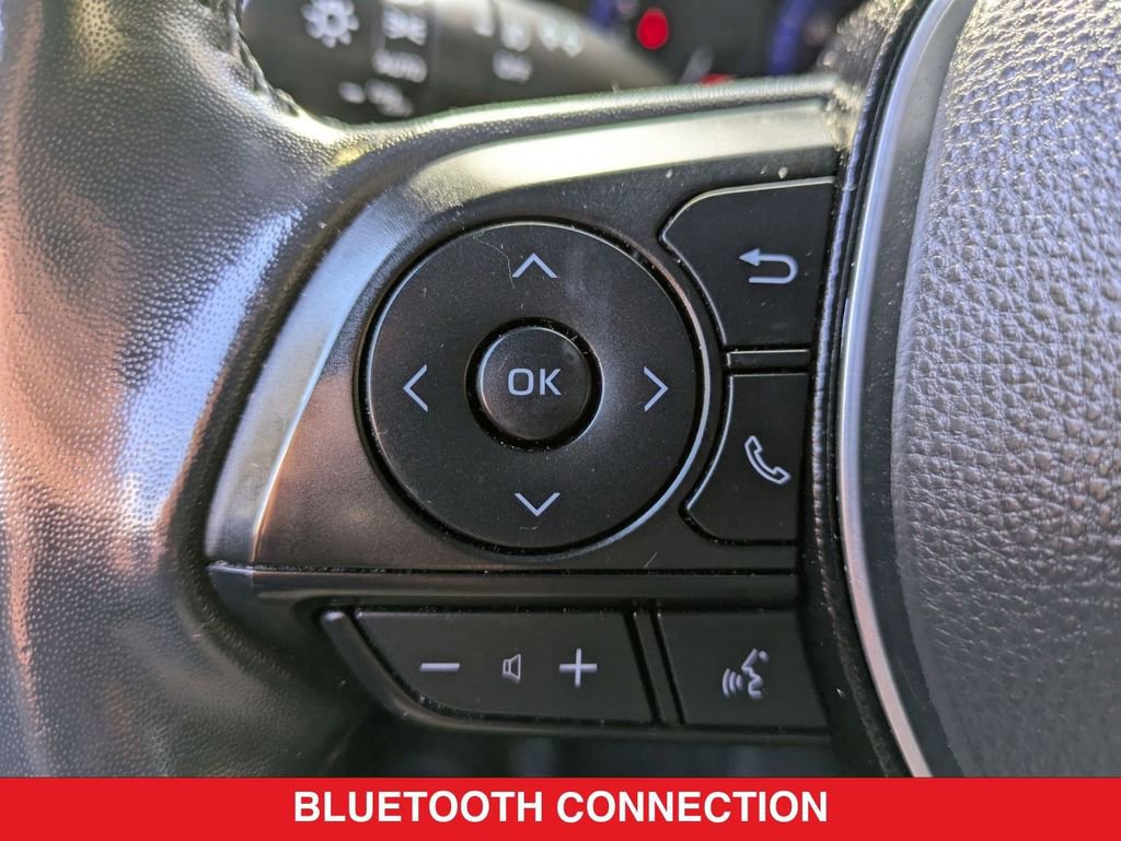 Used 2020 Toyota Corolla XSE image 19