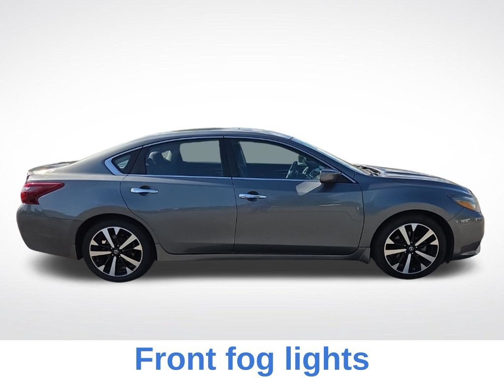 Used 2018 Nissan Altima 2.5 SR FWD image 2